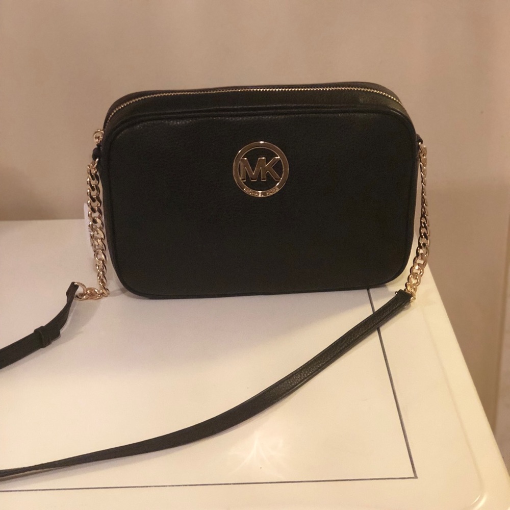Michael Kors Fulton Crossbody